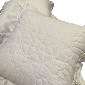 Amish Made Pillows Set Of 2 White Quilted Hearts Square